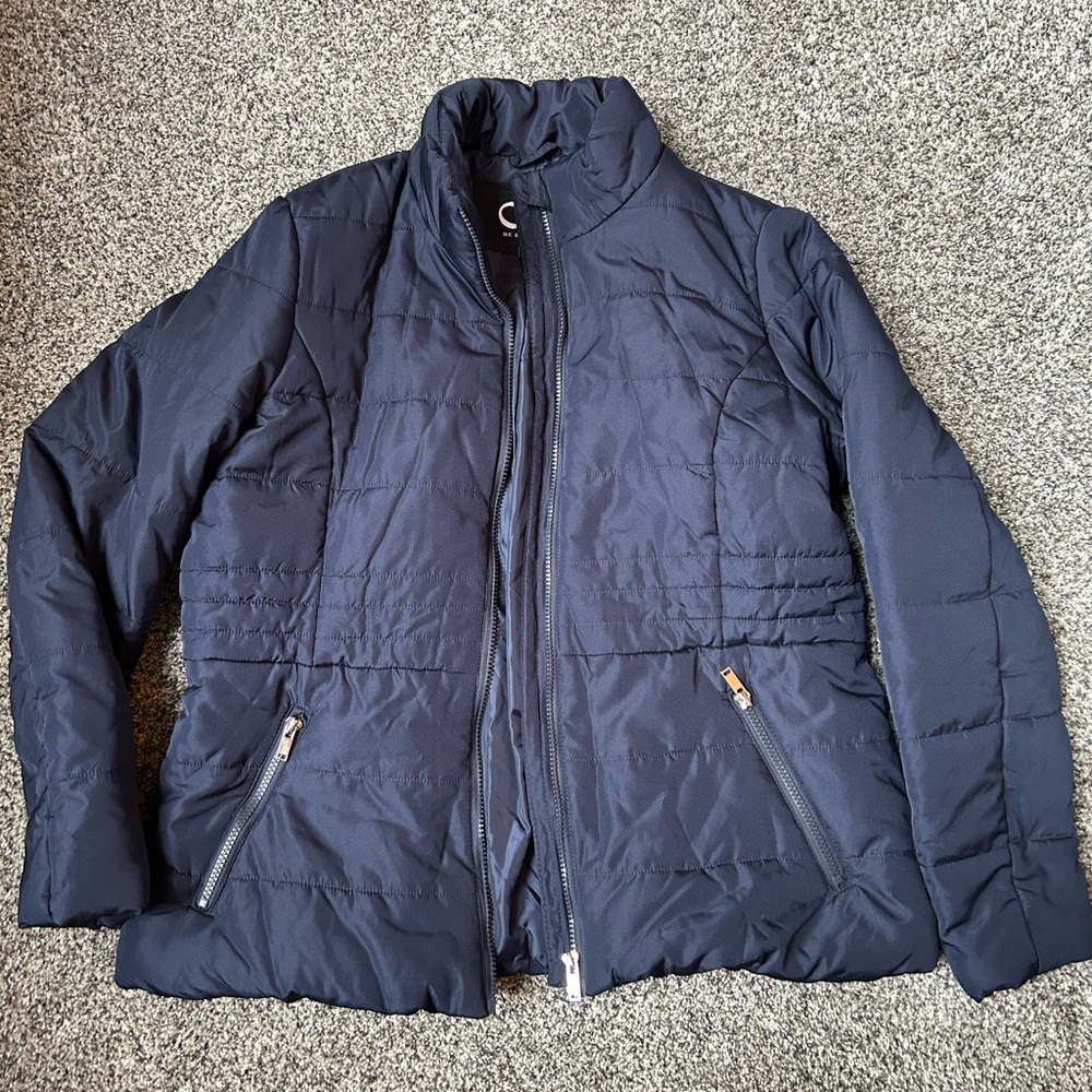 Be Boundless Navy quilted puffer coat size large